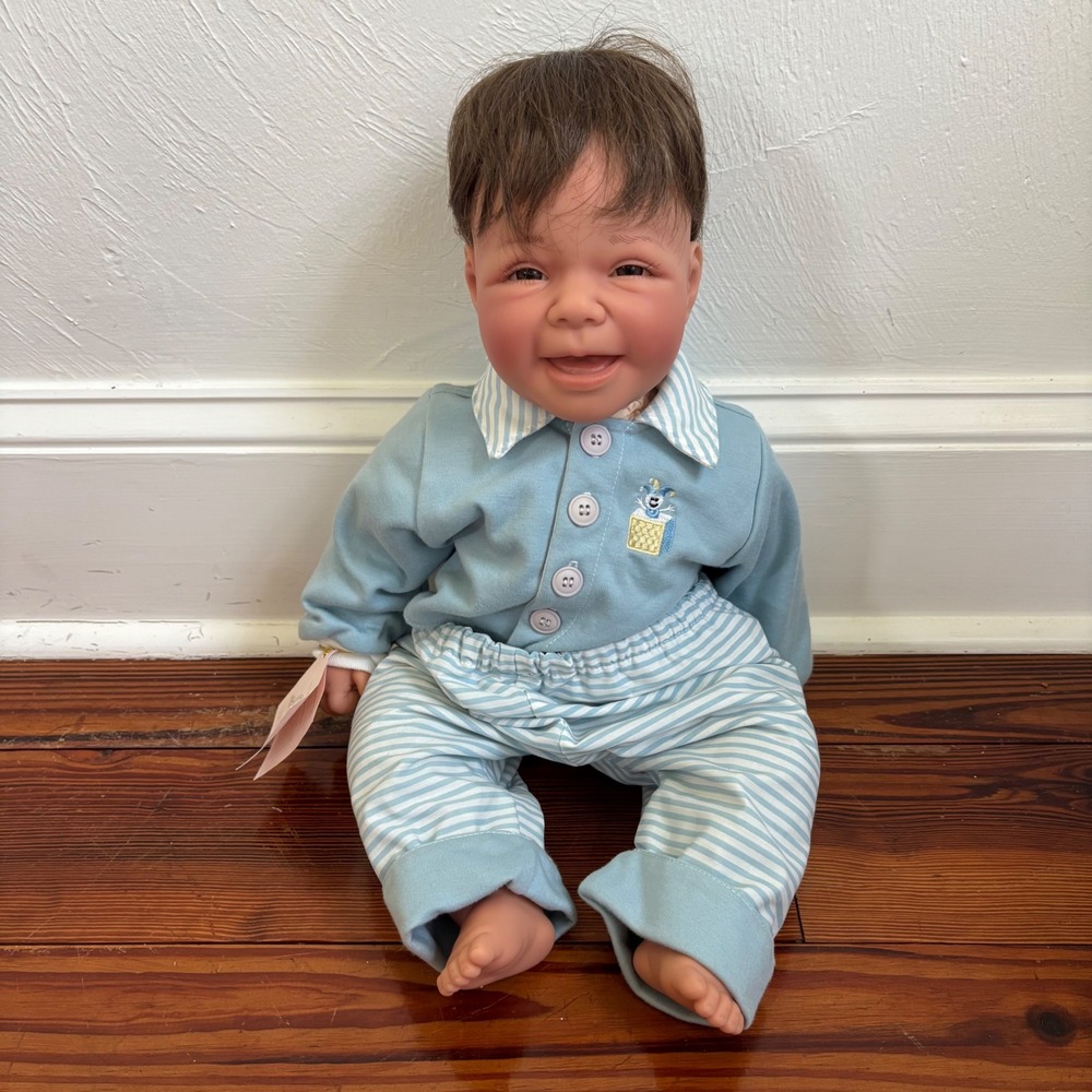 NWT Lee Middleton Baby Doll Reva Schick Sculpted Blue Striped Outfit Original